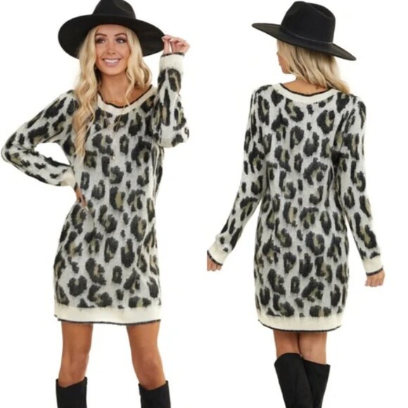 NWT Umgee leopard print long sleeve sweater dress S - Picture 1 of 8